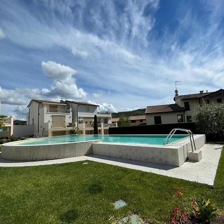 ApartmentsGarda - Corte dei Molini Esterno foto
