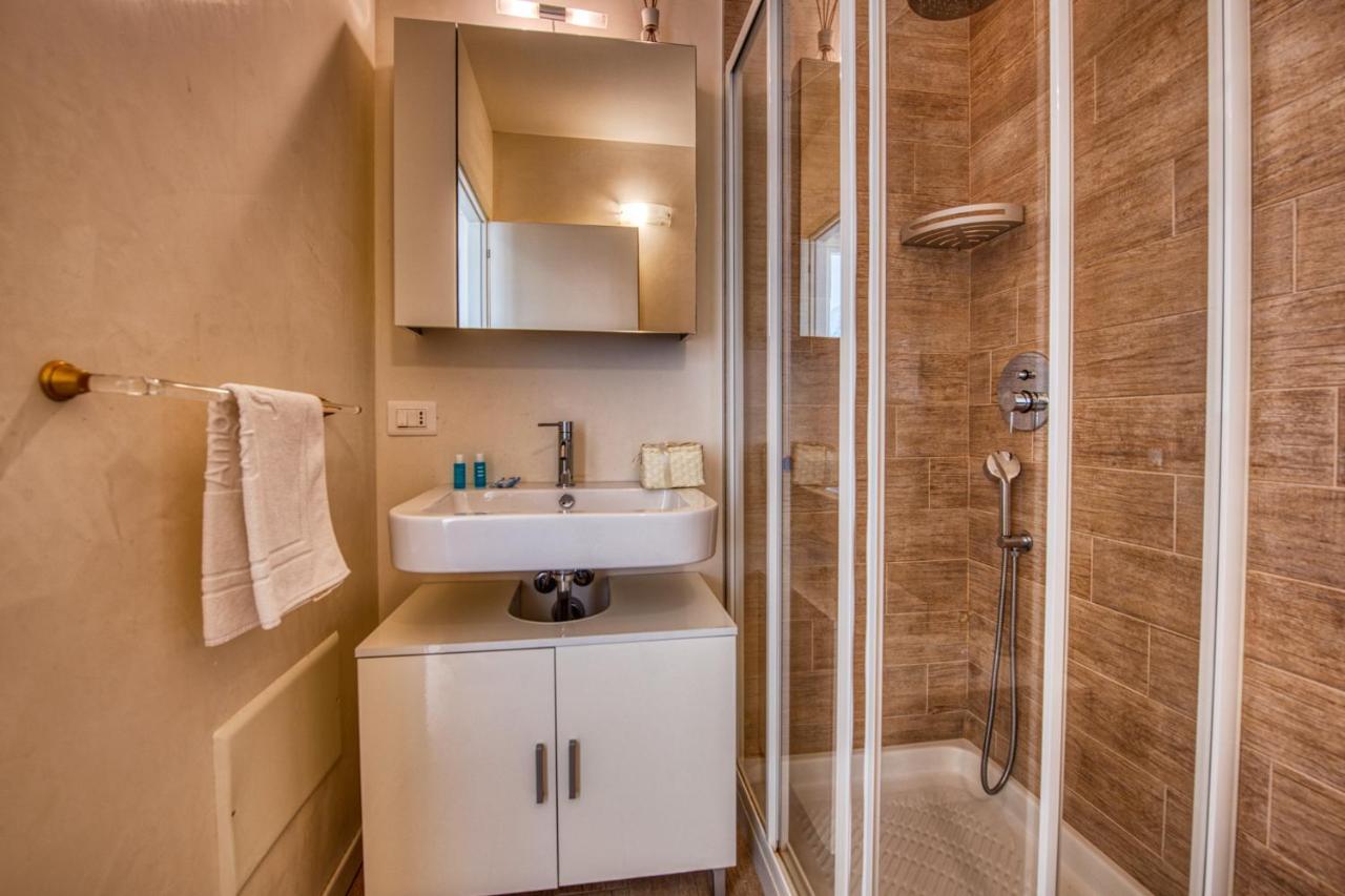 ApartmentsGarda - Corte dei Molini Esterno foto