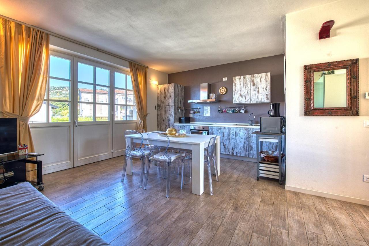ApartmentsGarda - Corte dei Molini Esterno foto