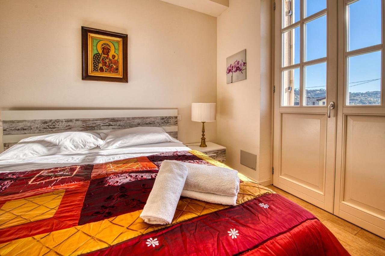 ApartmentsGarda - Corte dei Molini Esterno foto