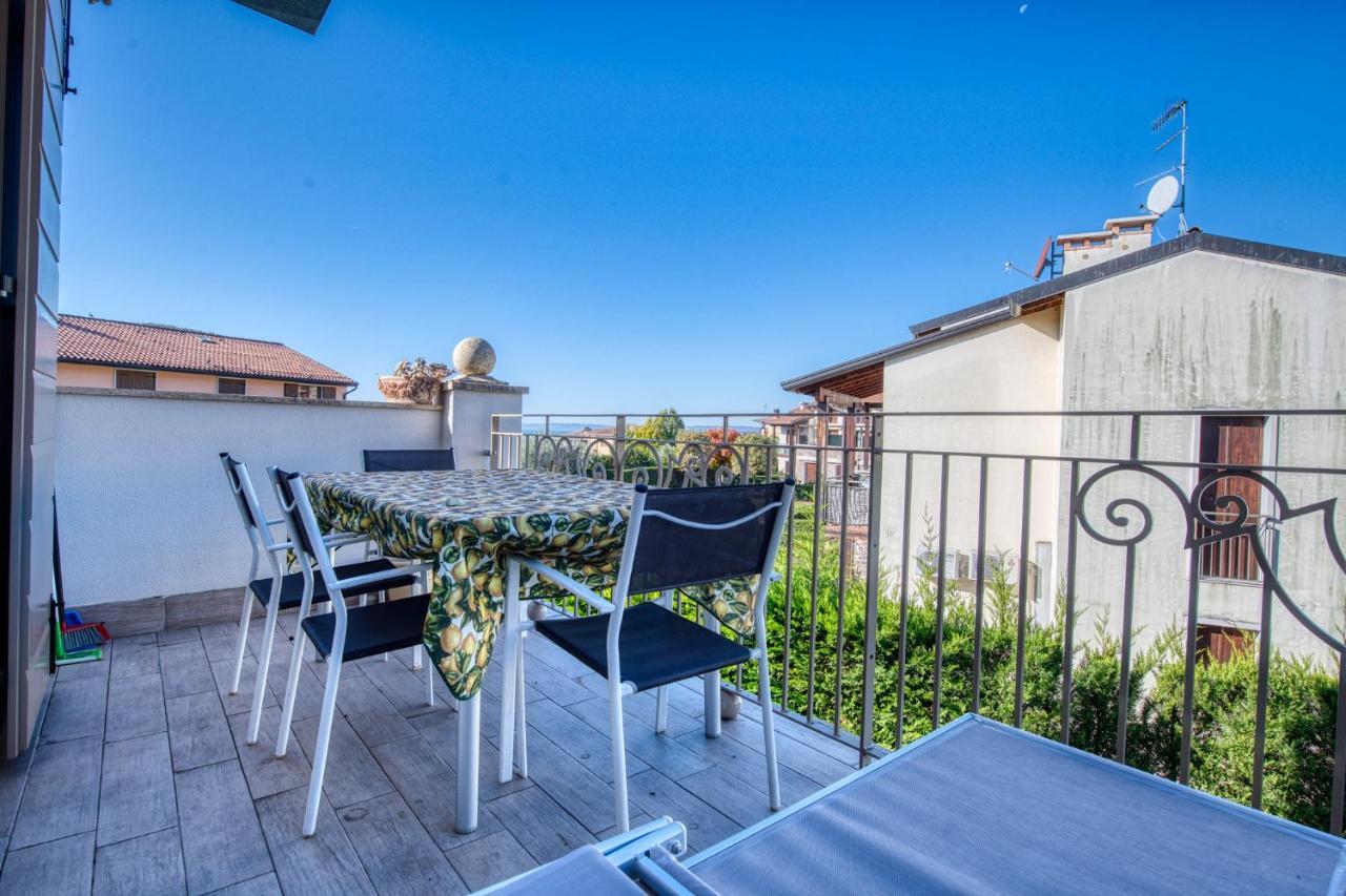 ApartmentsGarda - Corte dei Molini Esterno foto