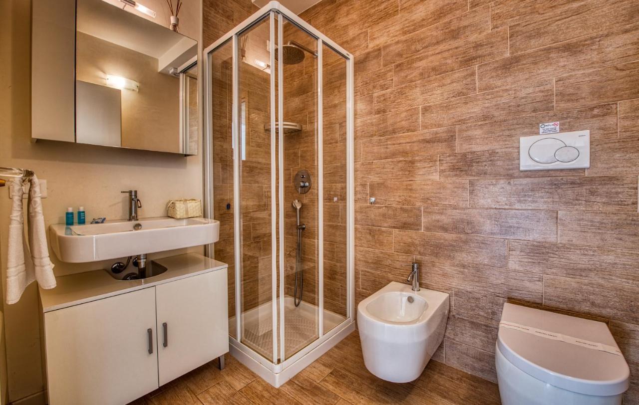 ApartmentsGarda - Corte dei Molini Esterno foto
